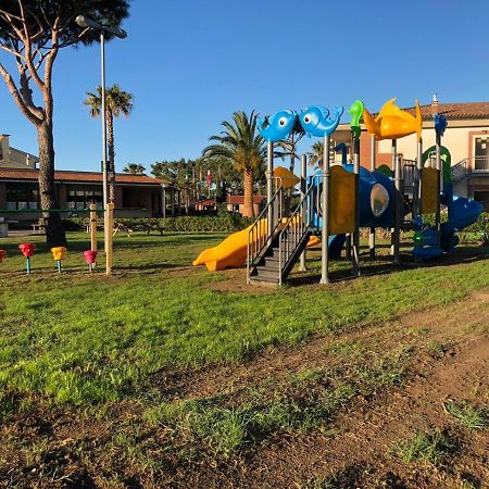 La Cecinella Apartments Марина ди Чечина Екстериор снимка