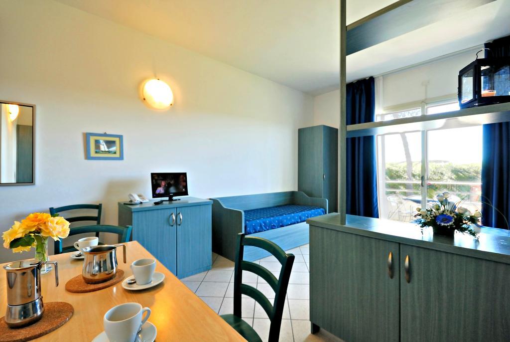 La Cecinella Apartments Марина ди Чечина Екстериор снимка
